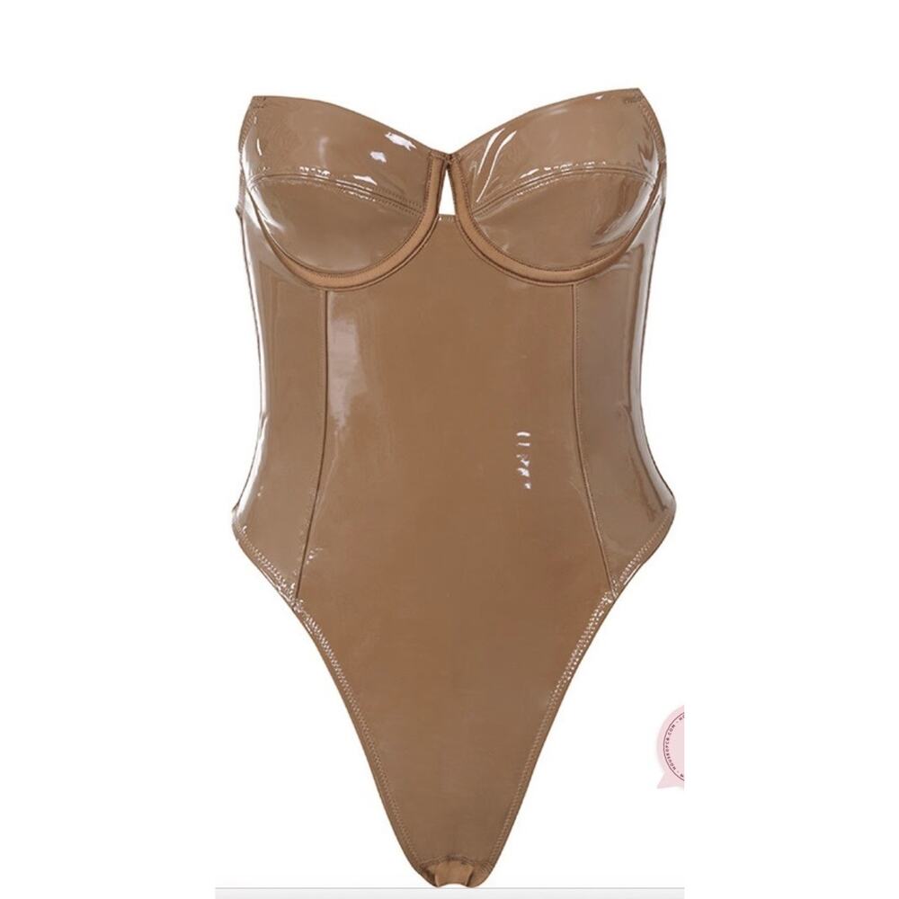 HOUSE OF CB OTTAVIA Patent Leather Vinyl Corset Bodysuit Strapless Sz S Coffee